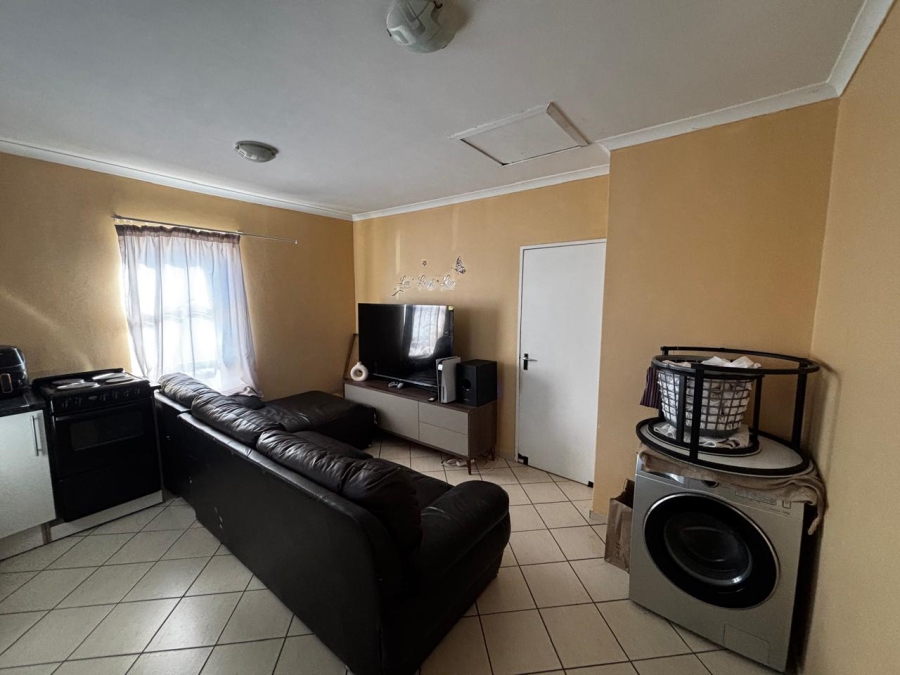 1 Bedroom Property for Sale in Sunset Glen Western Cape